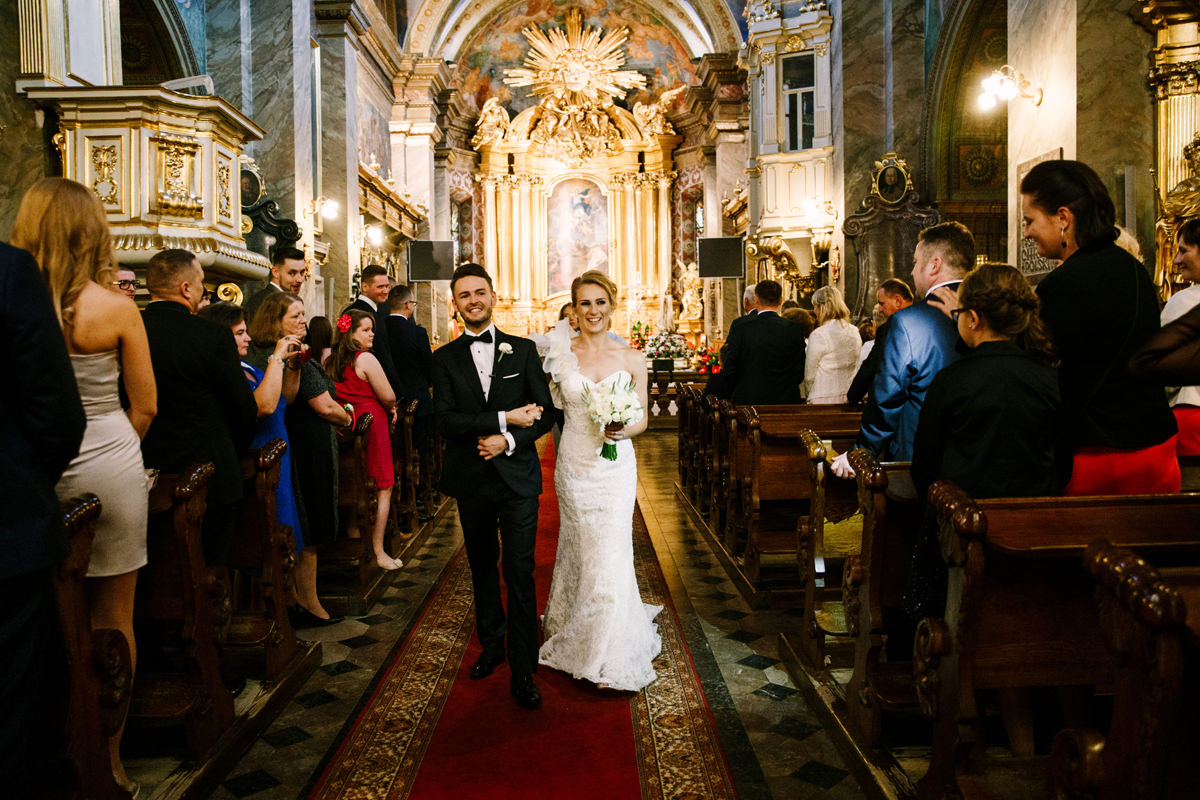 Milena Artur Hotel Binkowski Kielce 5czwartych zdjęcia ślubne reportaż ślubny przyjęcie ślubne zdjęcia ślubne fotograf ślubny