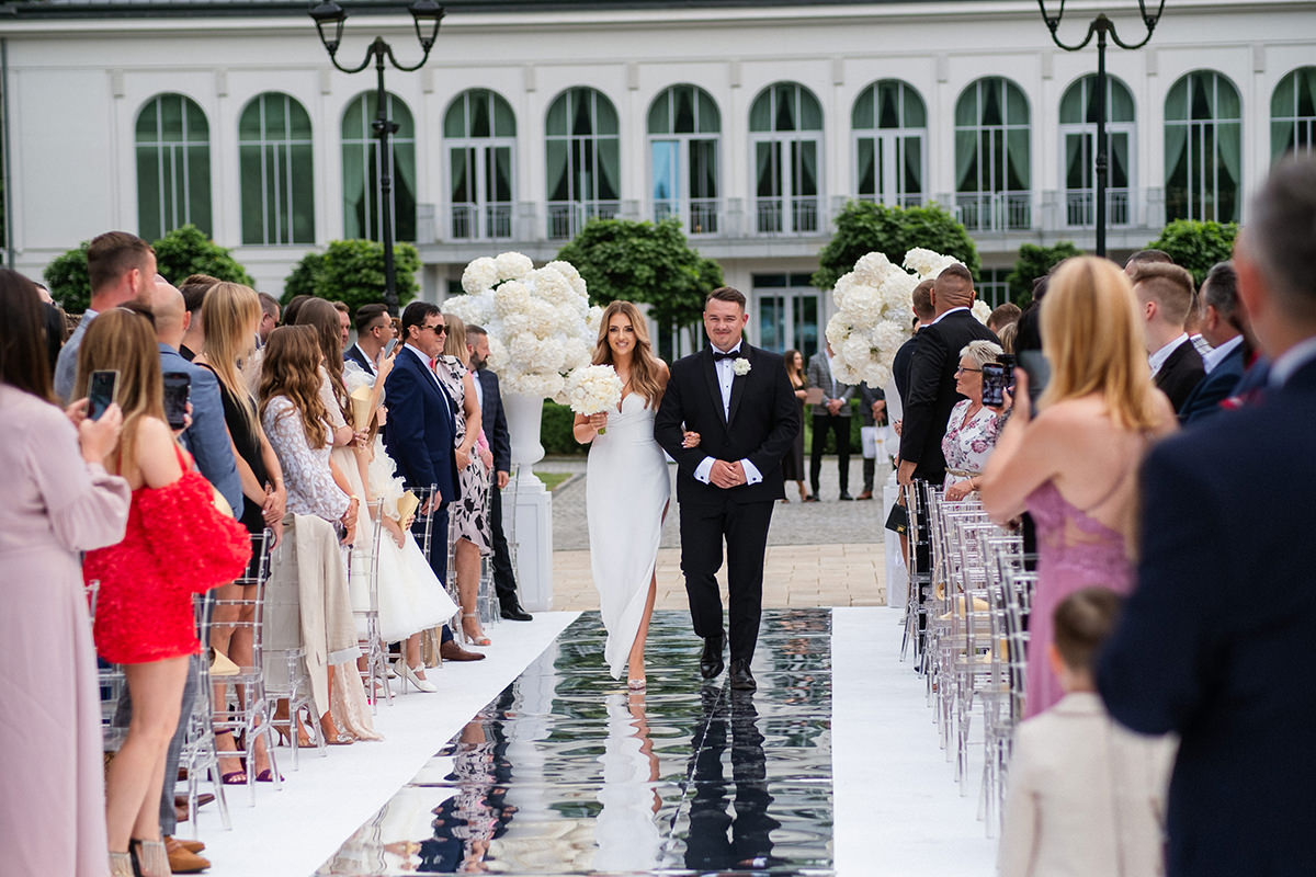 zdjęcia ślubne fotografia ślubna elegancki klasyczny glamour ślub Pałac Mała Wieś 5czwartych Agnieszka Rusinowska