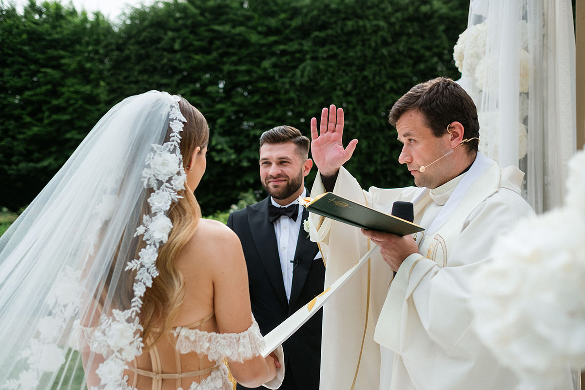 zdjęcia ślubne fotografia ślubna elegancki klasyczny glamour ślub Pałac Mała Wieś 5czwartych Agnieszka Rusinowska