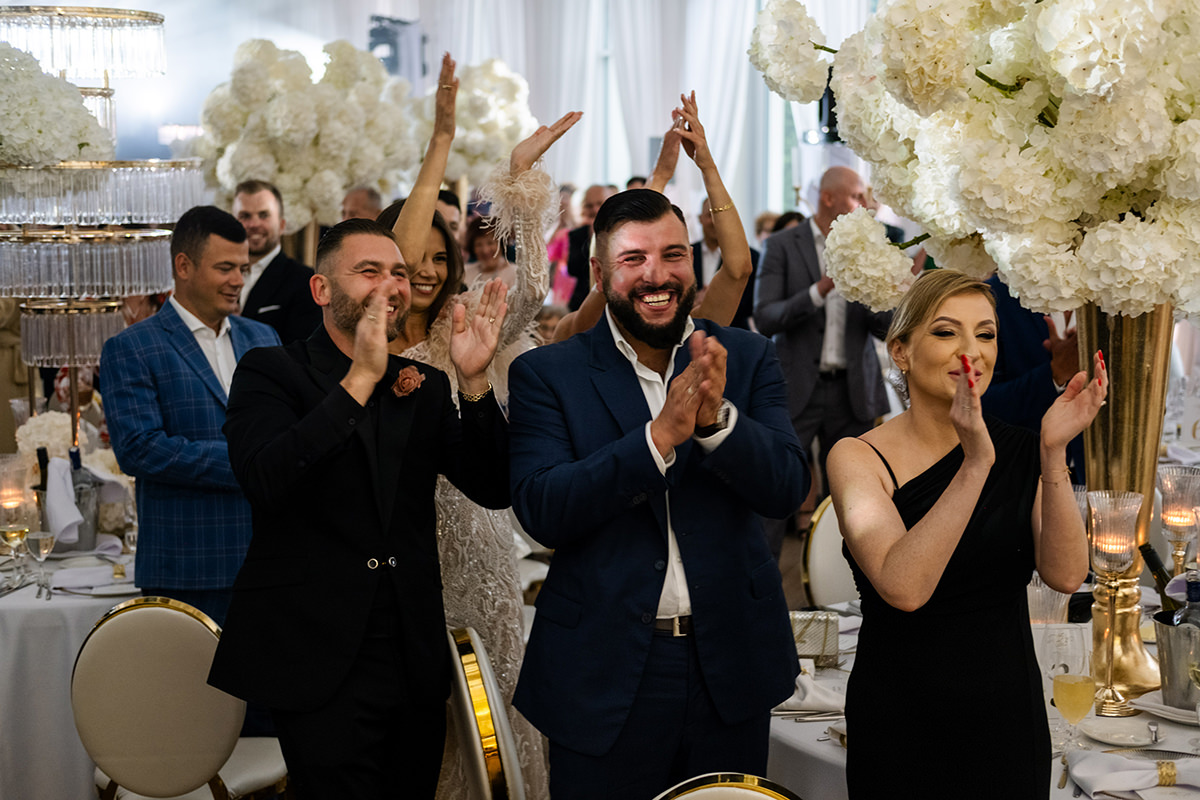 zdjęcia ślubne fotografia ślubna elegancki klasyczny glamour ślub Pałac Mała Wieś 5czwartych Agnieszka Rusinowska