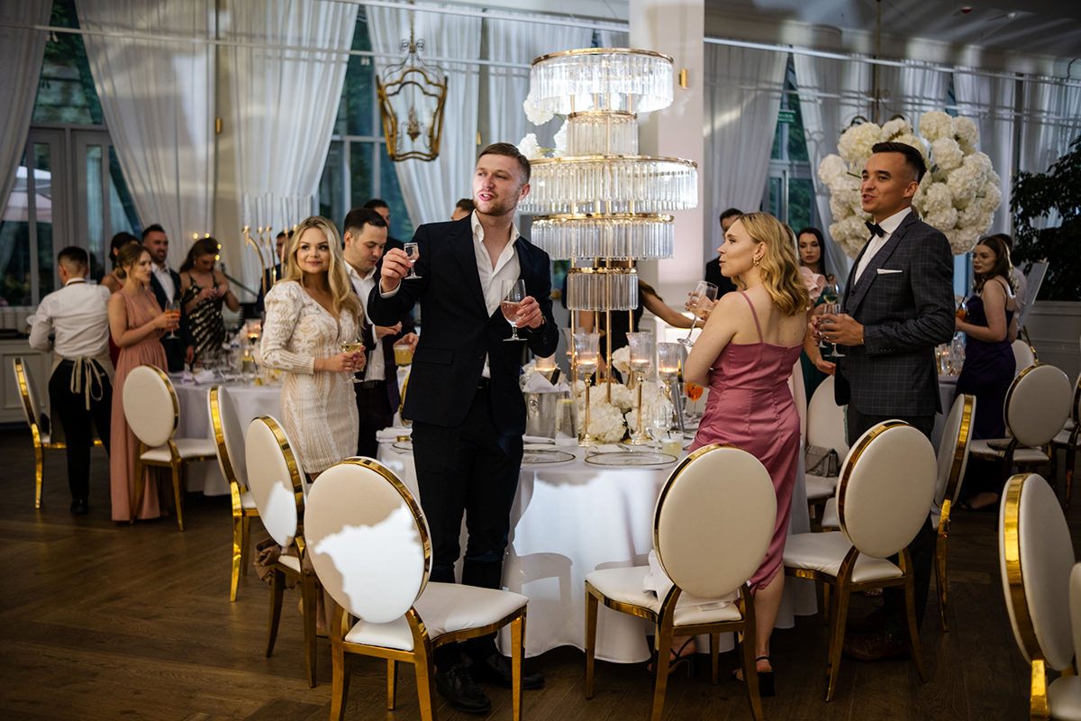 zdjęcia ślubne fotografia ślubna elegancki klasyczny glamour ślub Pałac Mała Wieś 5czwartych Agnieszka Rusinowska