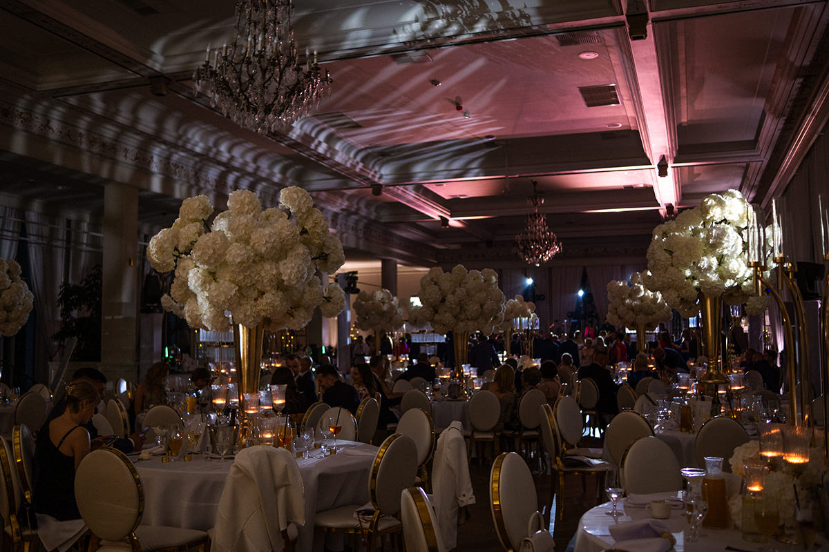 zdjęcia ślubne fotografia ślubna elegancki klasyczny glamour ślub Pałac Mała Wieś 5czwartych Agnieszka Rusinowska