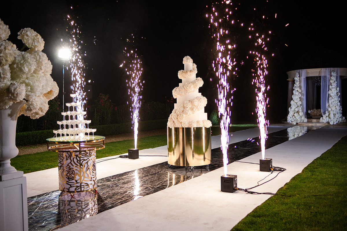 zdjęcia ślubne fotografia ślubna elegancki klasyczny glamour ślub Pałac Mała Wieś 5czwartych Agnieszka Rusinowska