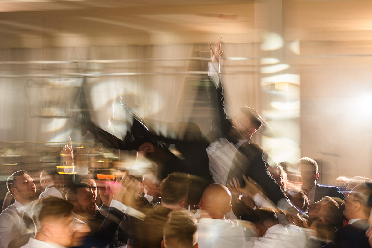zdjęcia ślubne fotografia ślubna elegancki klasyczny glamour ślub Pałac Mała Wieś 5czwartych Agnieszka Rusinowska